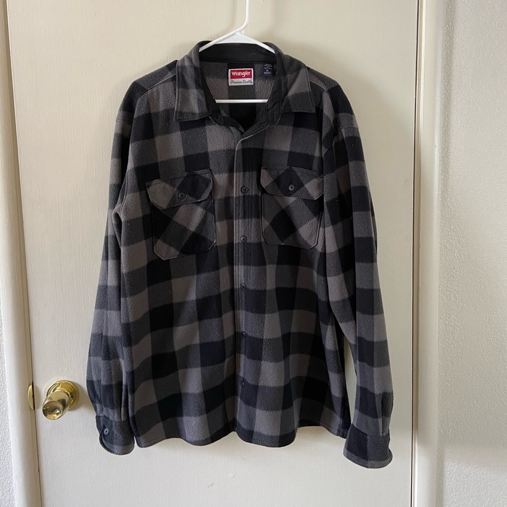Black fleece shirt